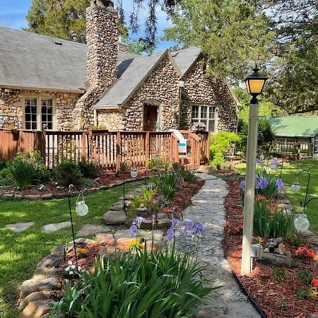 Rock Cottage Gardens B&B Eureka Springs Εξωτερικό φωτογραφία